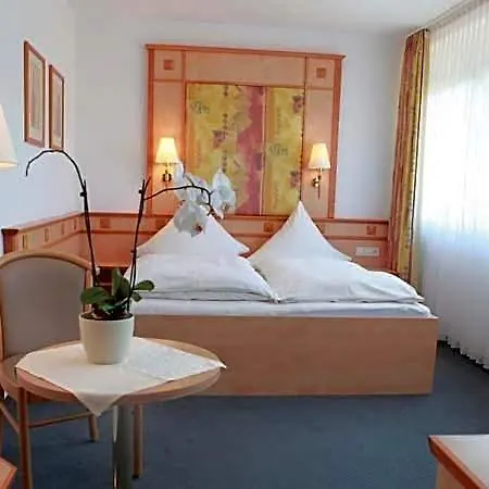 Hotel Wetterau - Self-check-in 3*