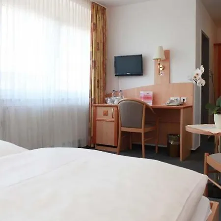 Отель Wetterau - Self-check-in 3*