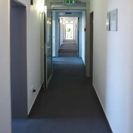Wetterau - Self-check-in Hotel Wölfersheim